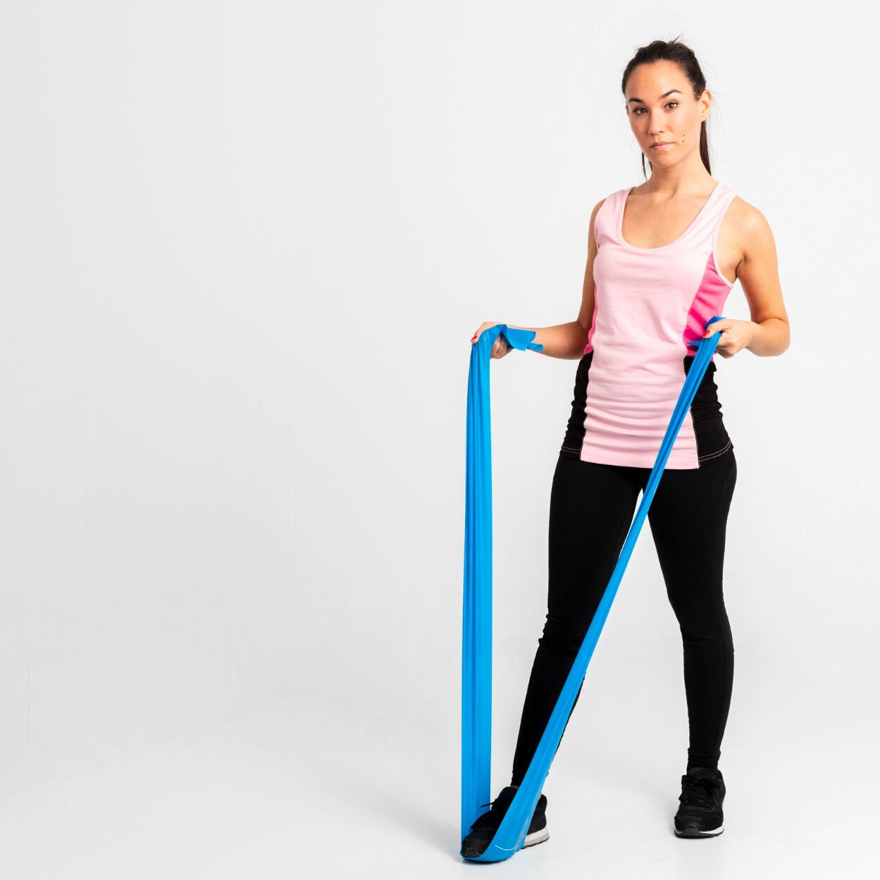 5 Effective Quadricep Exercises With Resistance Bands For Stronger Legs