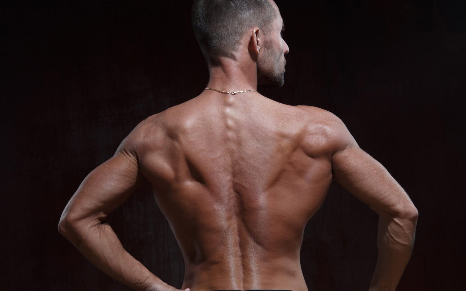 10 Isolation Exercises Back: Strengthen Your Back Muscles Fast!