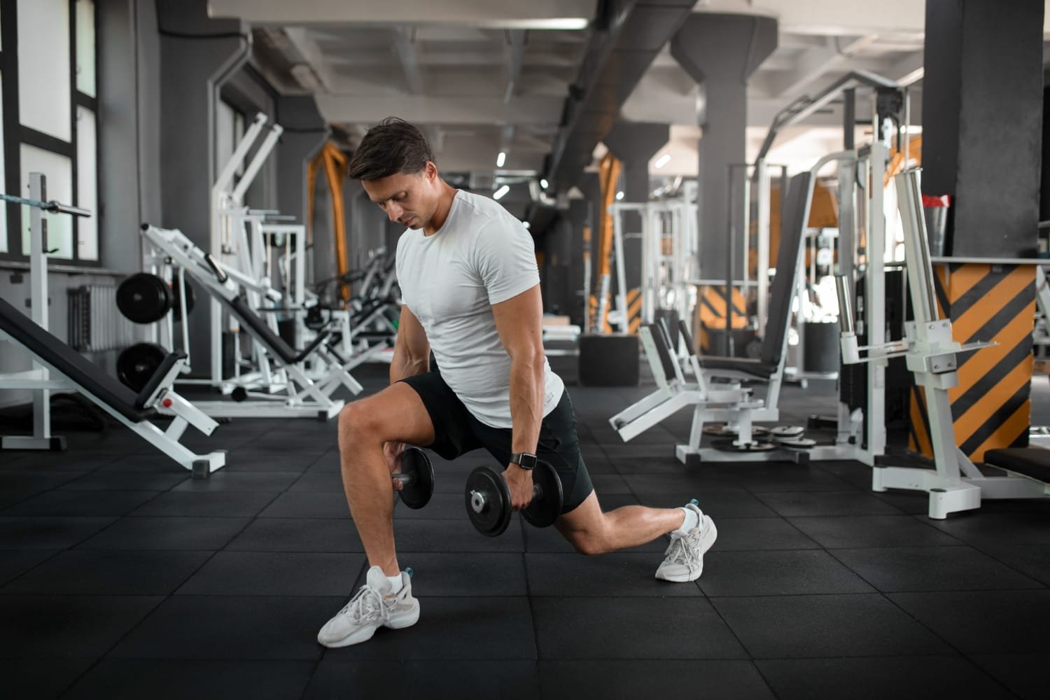 Top Leg Press Alternatives: Exercises Similar To Leg Press - Workout Guru